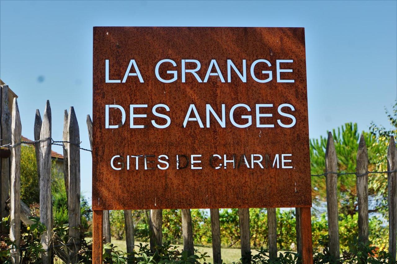 Вилла La Grange Des Anges Blanc  Экстерьер фото